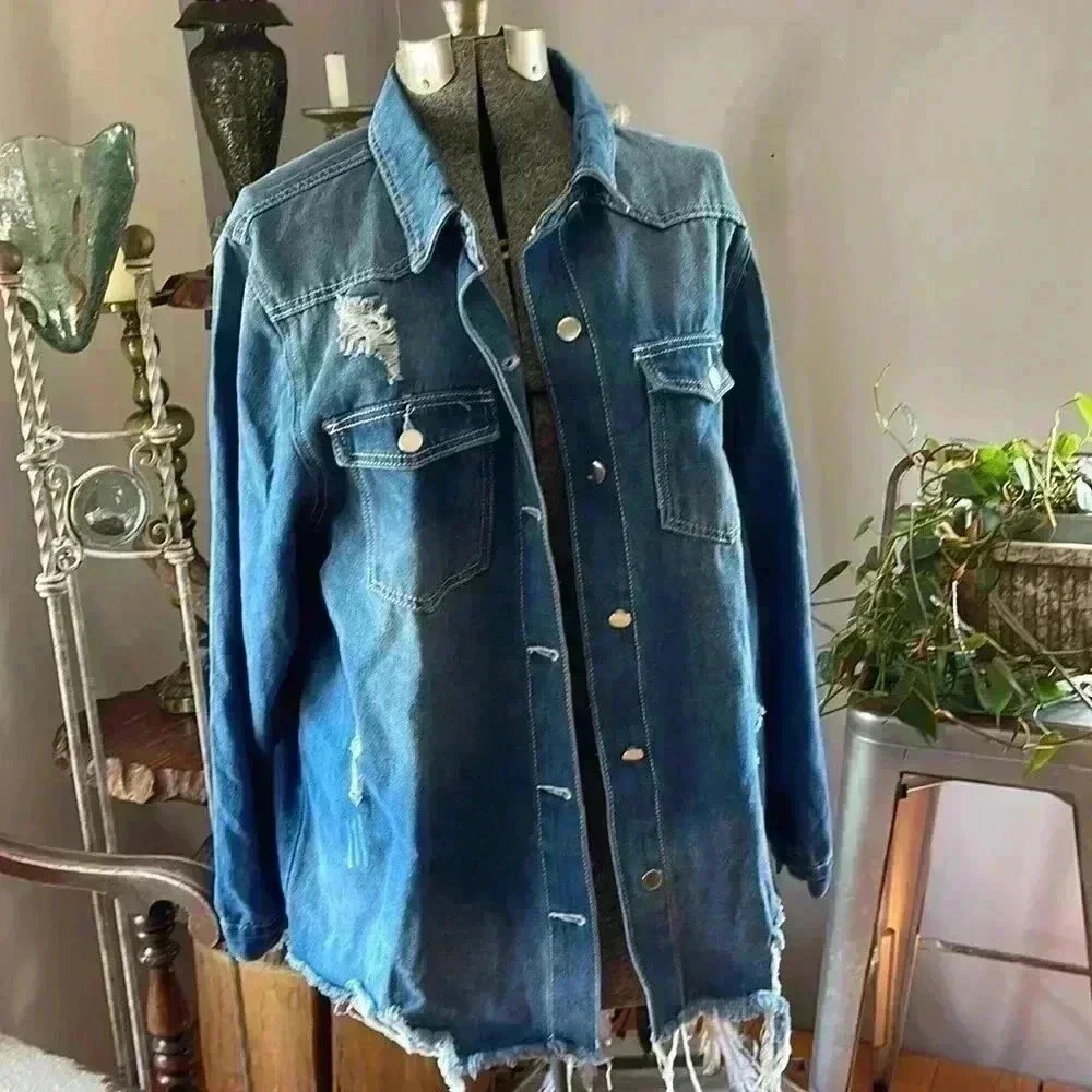 Super cute women’s 3 XL Jean shirt. Super cute !!!